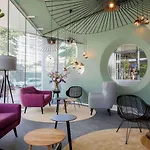 Hotel2stay 4*