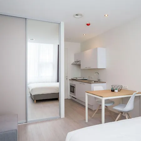 Hotel2stay 4*