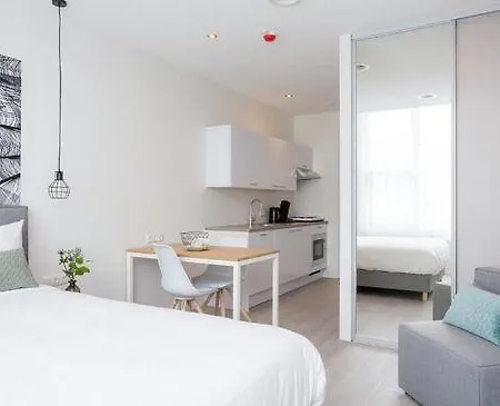 Apartmanhotel Hotel2stay 3*