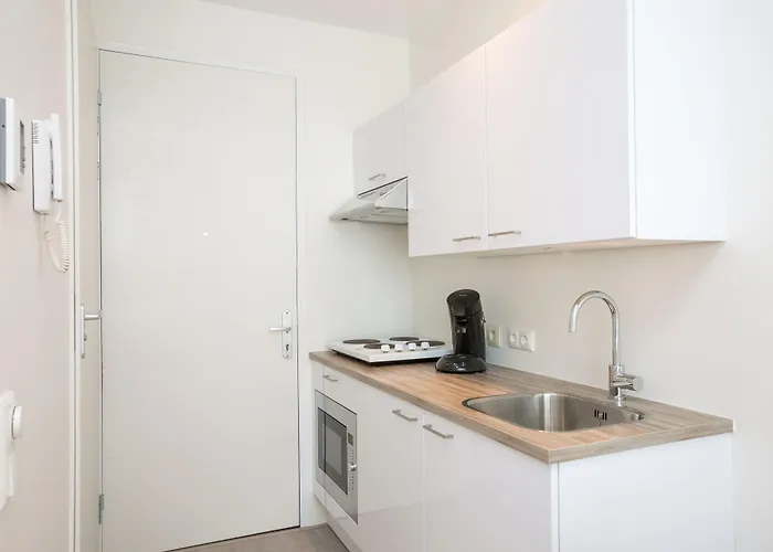 Hotel2stay Lägenhetshotell 3*