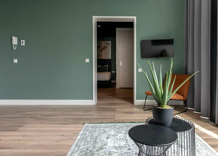 Hotel2stay Lägenhetshotell 3*